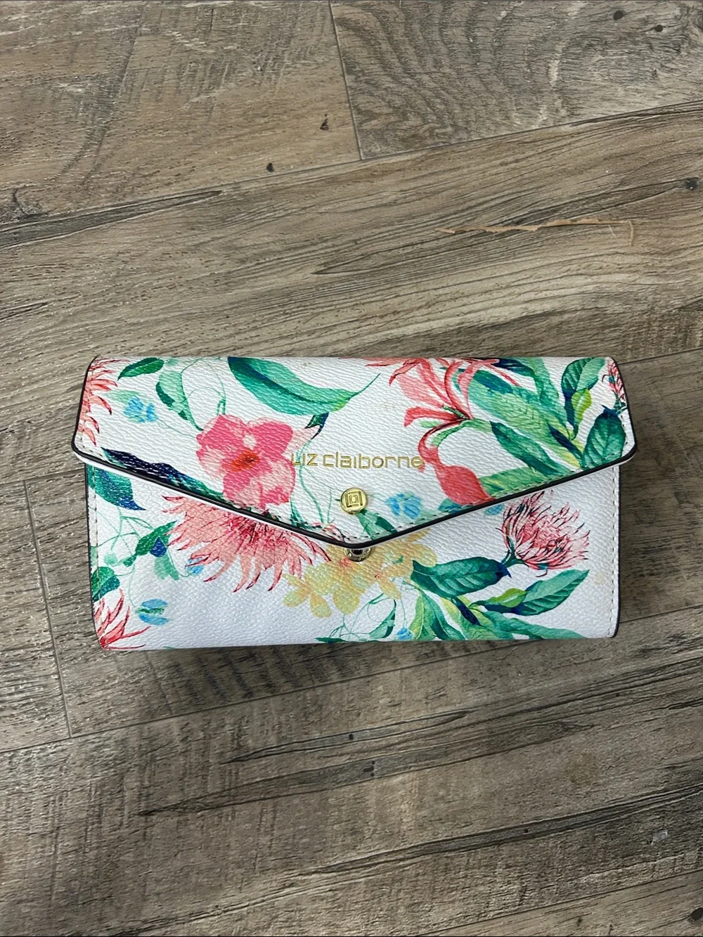 Liz Claiborne wallet